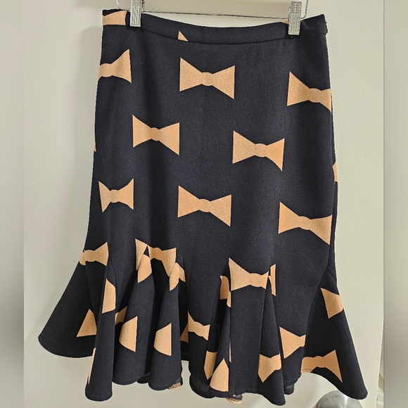 Eva Franco fit and flare skirt - Picture 1 of 3